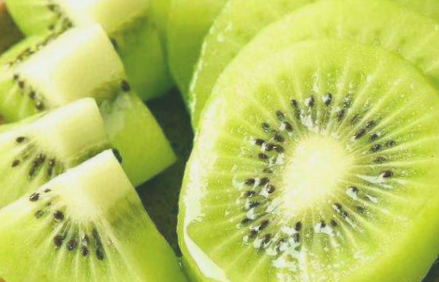 谷城猕猴桃|是一种品质鲜嫩，营养丰富，风味鲜美的水果。