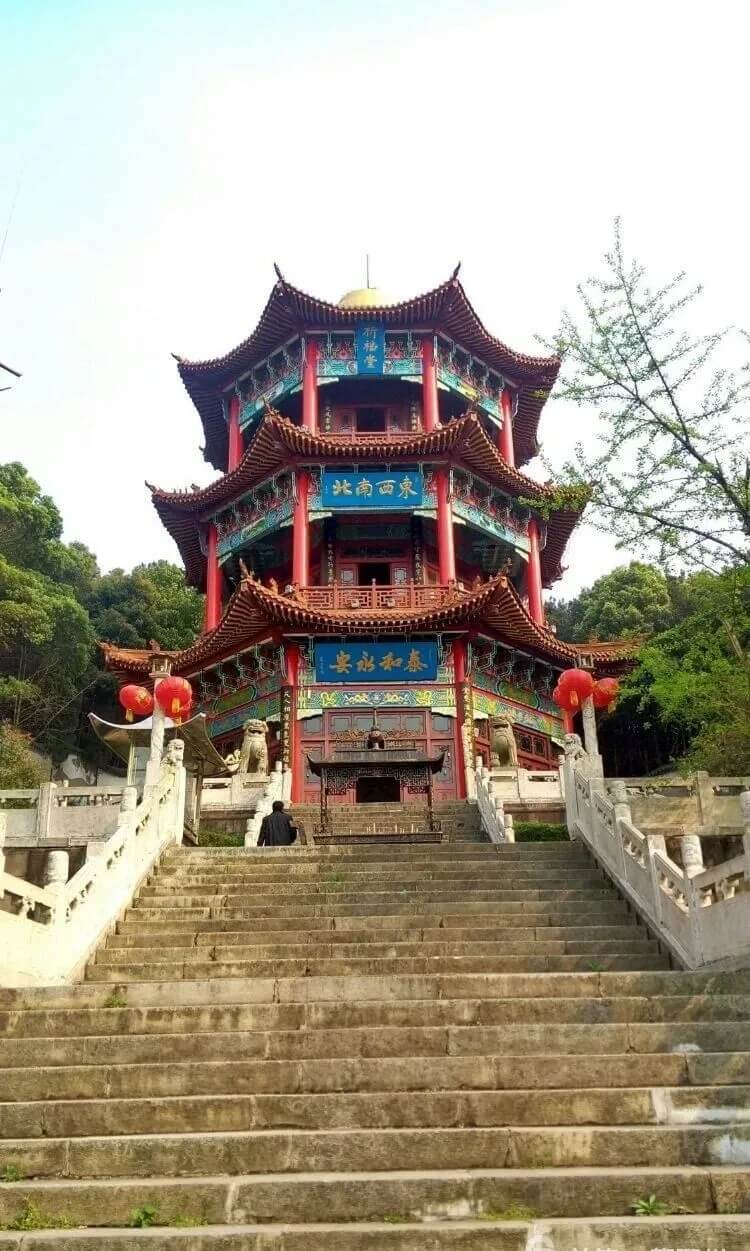 鄂州莲花山(湖北省鄂州市旅游景点)