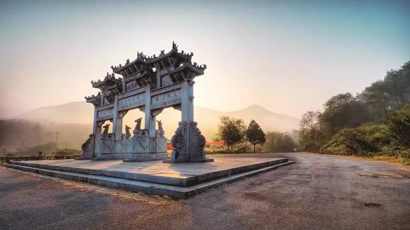 鹿门山风景区(湖北省襄阳市旅游景点)