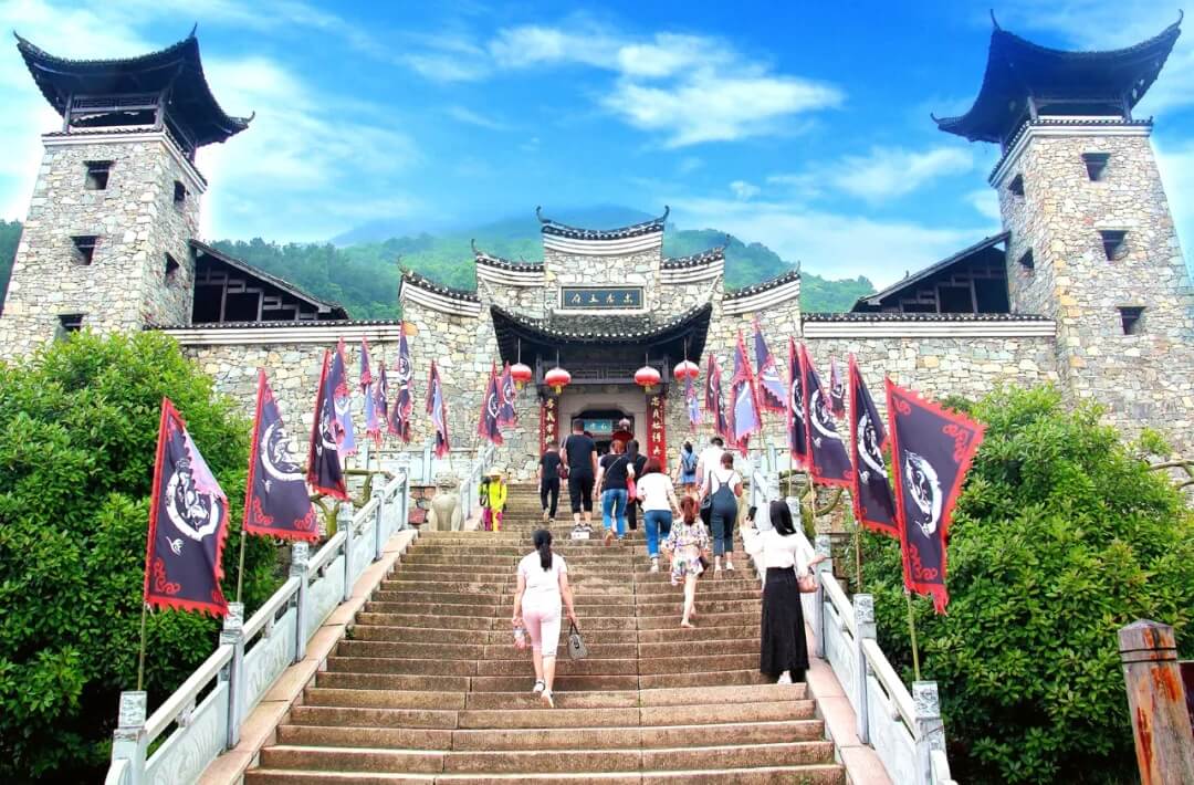 锦里沟土家风情谷(湖北省武汉市旅游景点)