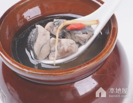 瓦罐鸡汤|营养丰富的滋补佳肴